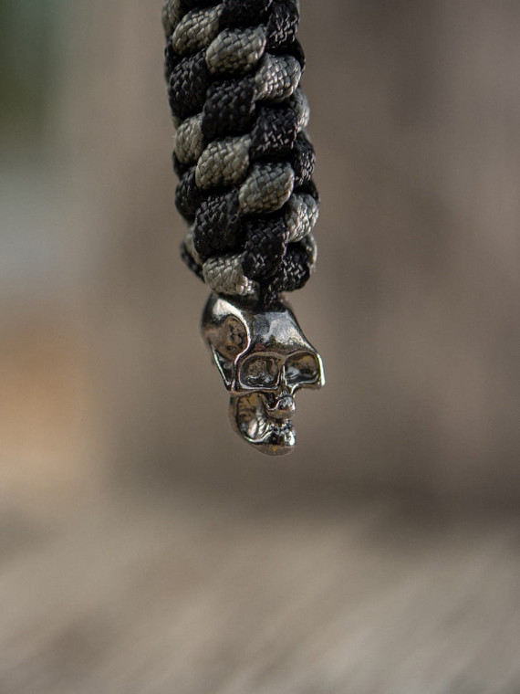 M-TAC Brelok Paracord Zawieszka Helix Skull Czarno-Szary