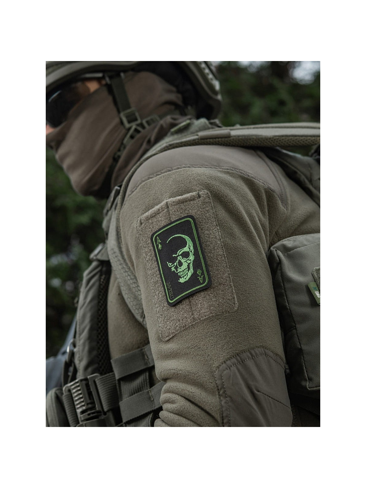 M-TAC NASZYWKA FACE OF WAR CZASZKA HAFTOWANA CZARNO-ZIELONA