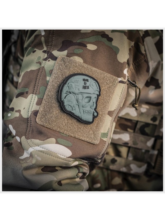 M-TAC NASZYWKA 3D WAR IS HELL PVC SZARA