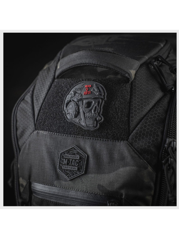 M-TAC NASZYWKA 3D WAR IS HELL PVC CZARNA