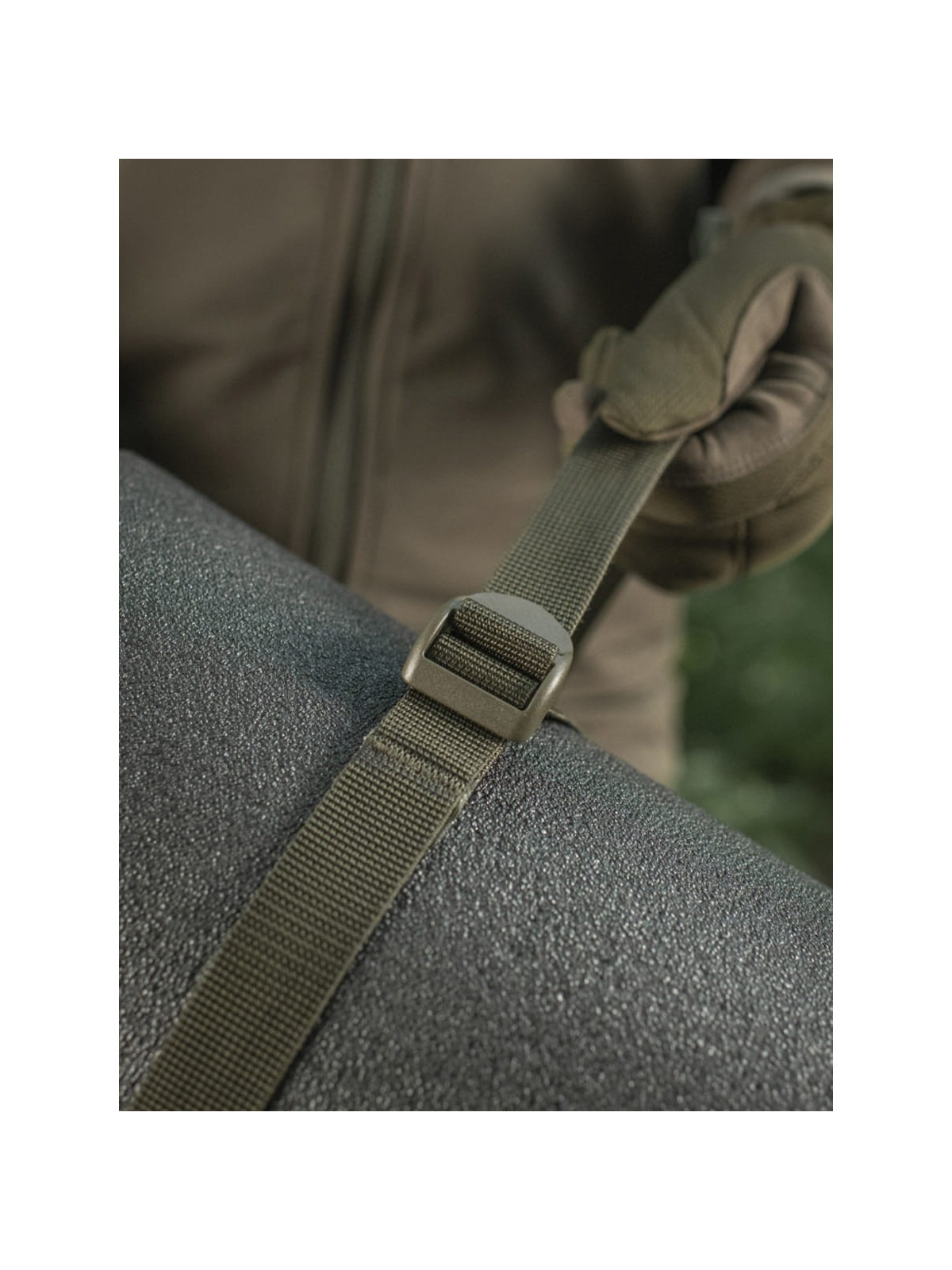 M-TAC TROK Z KLAMRĄ ZACISKOWĄ 25 mm/100 CM OLIWKOWY