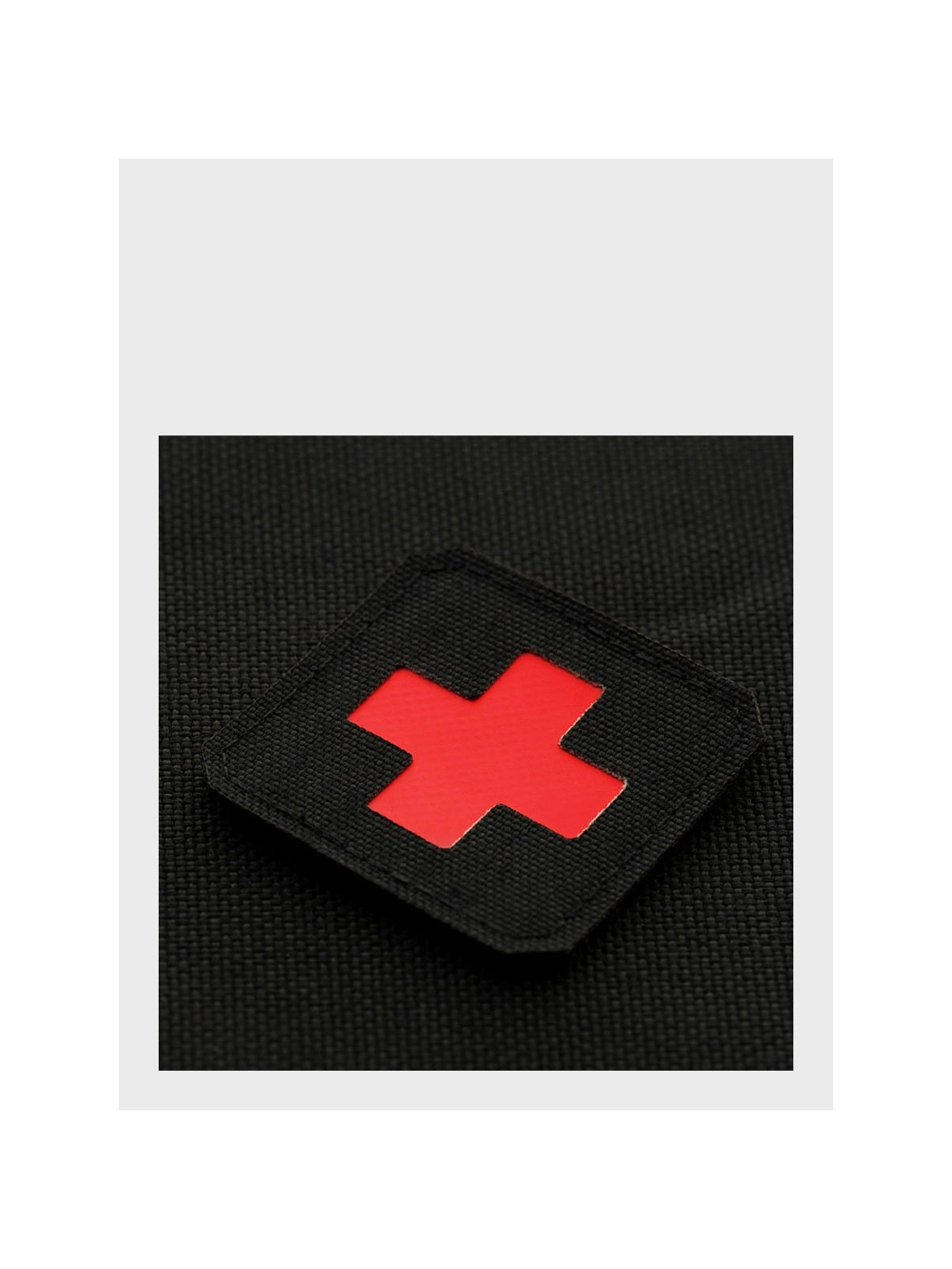 M-TAC Naszywka Medic Cross Laser Cut Czarno-czerwona