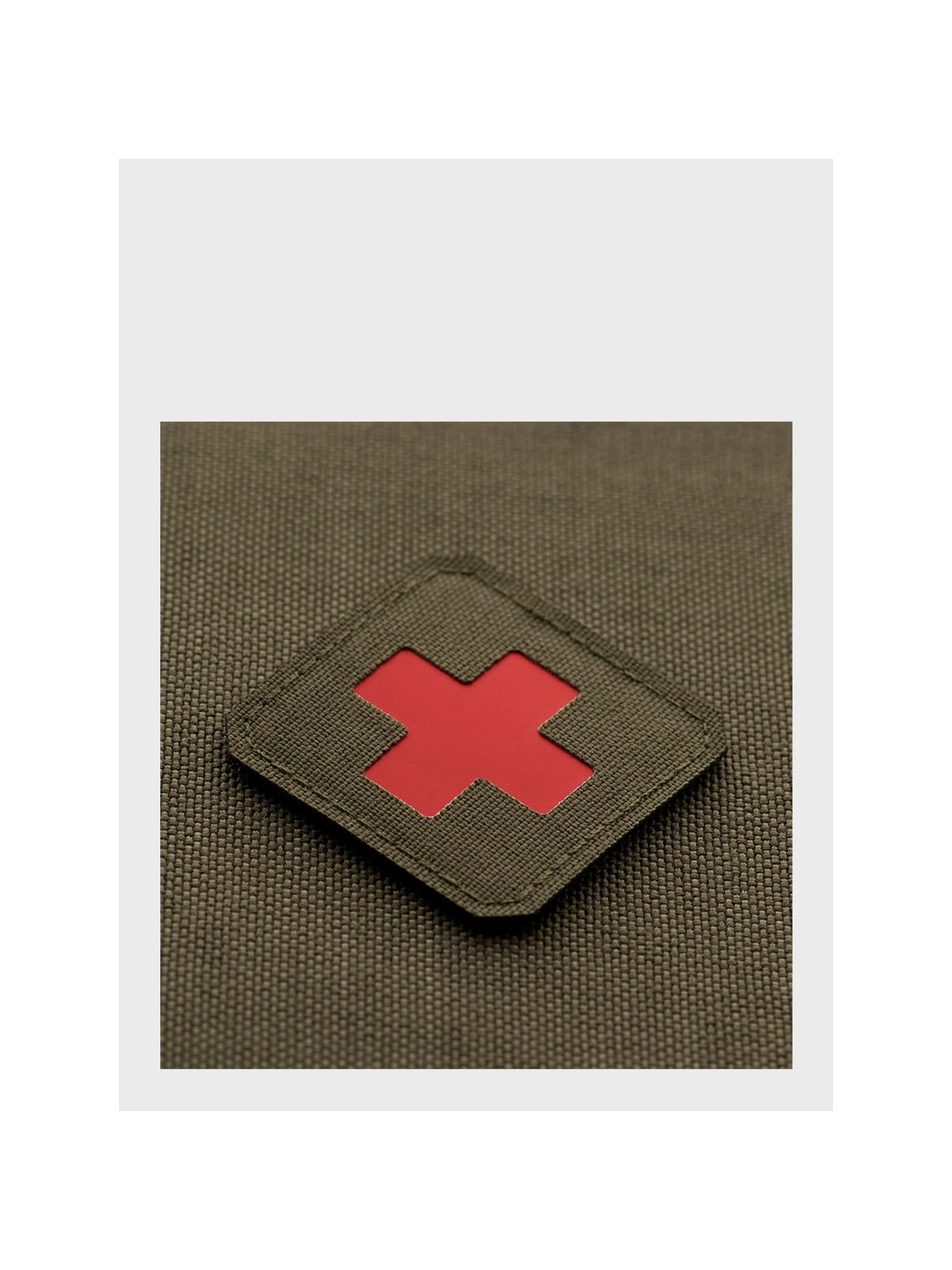 M-TAC Naszywka Medic Cross Laser Cut Oliwkowo-czerwona
