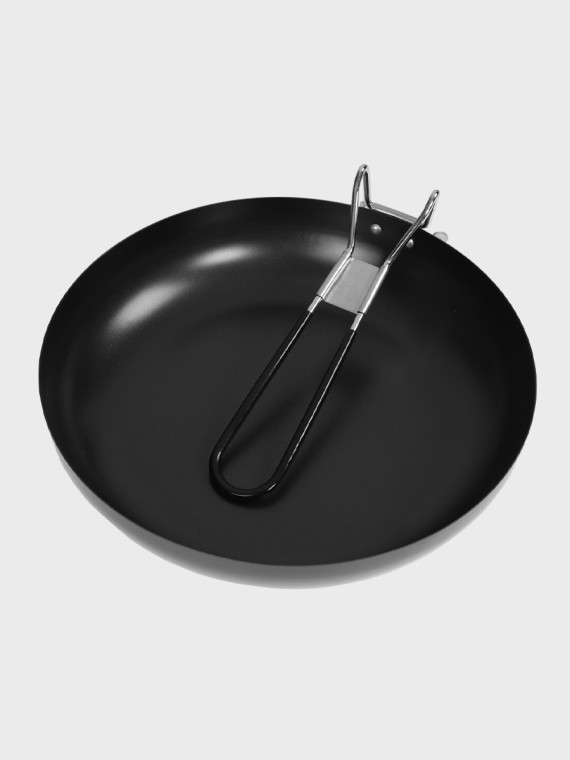 FOX OUTDOOR PATELNIA TURYSTYCZNA Z POKRYWKĄ I SKŁADANYM UCHWYTEM 24CM STAL