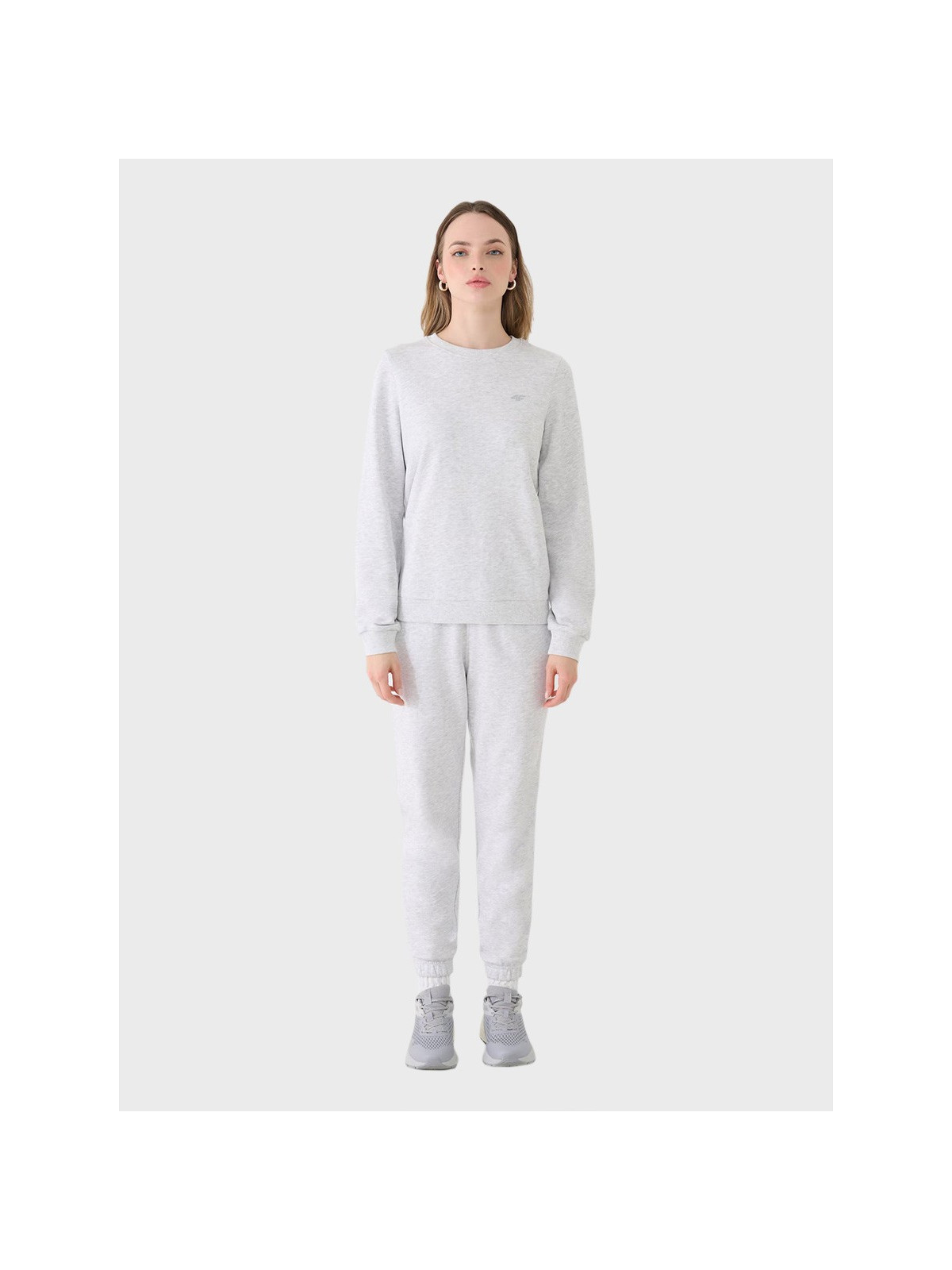 4F SPODNIE DAMSKIE DRESOWE SPORTOWE JOGGERY TTROF1138 JASNOSZARY MELANŻ XXL