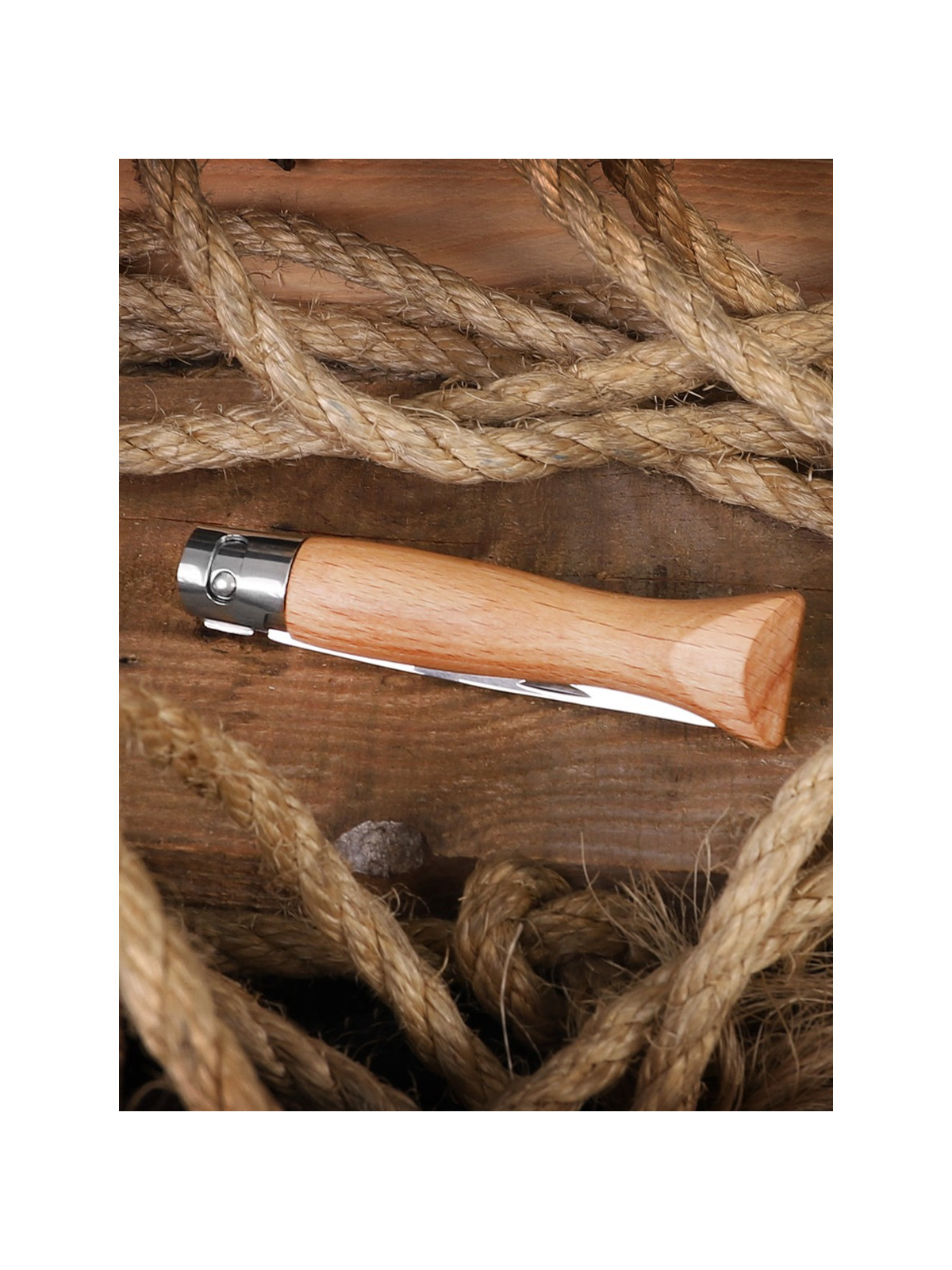 DOMINATOR URBAN COMBAT Nóż Beech Wood DREWNO BUK GRAWER triskelion
