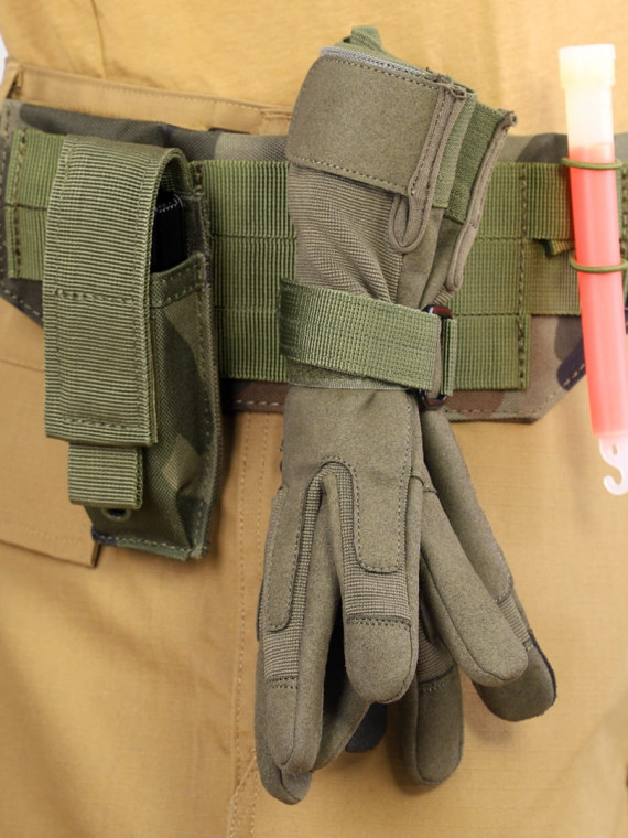DOMINATOR URBAN COMBAT Uchwyt Na Rękawice NA LINĘ Do Pasa MOLLE OLIWKOWY