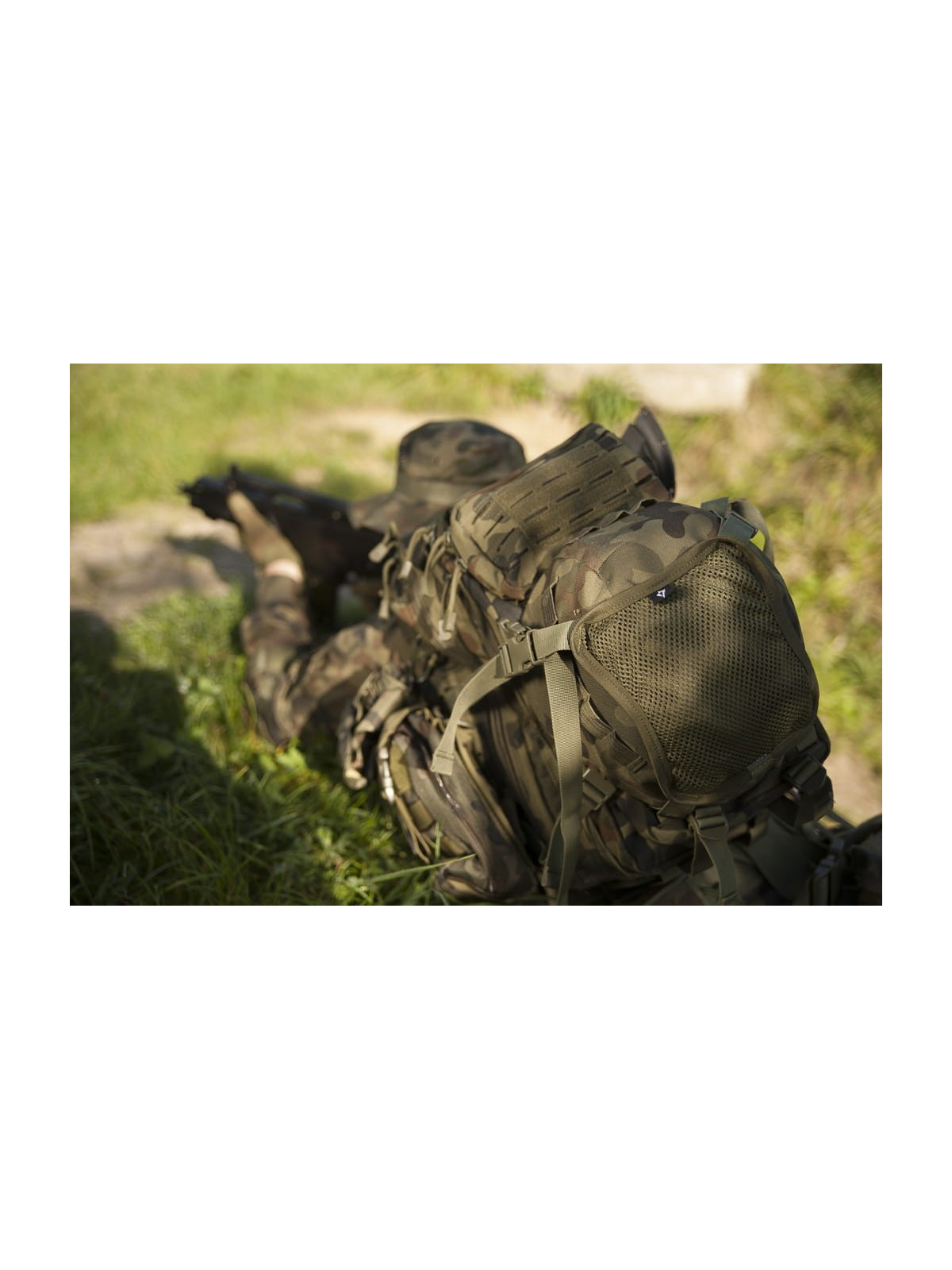 DOMINATOR URBAN COMBAT Uchwyt na hełm kask ochronny karimatę śpiwór noszak ranger green