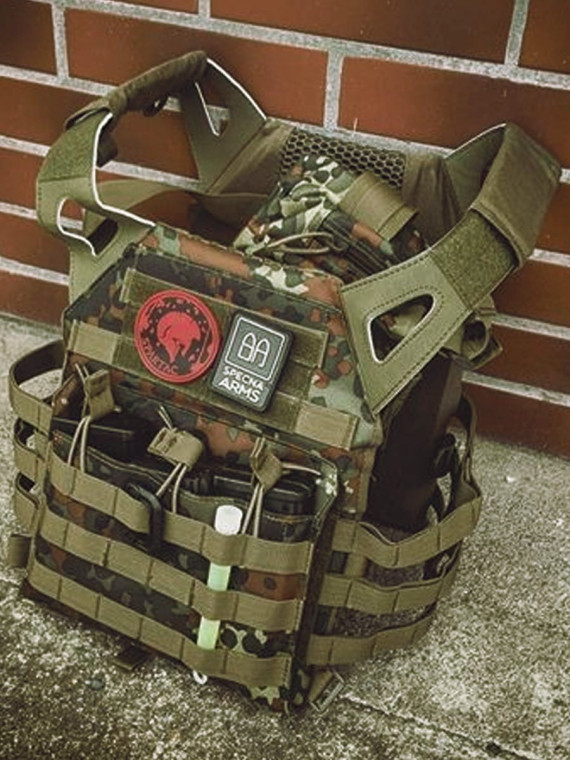 GFC TACTICAL KAMIZELKA JUMP TYPU PLATE CARRIER FLECKTARN