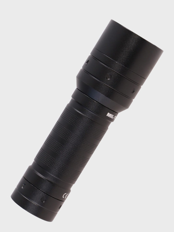 MIL-TEC Latarka Mission 520lm IPX-4 ze smyczą i etui Czarna