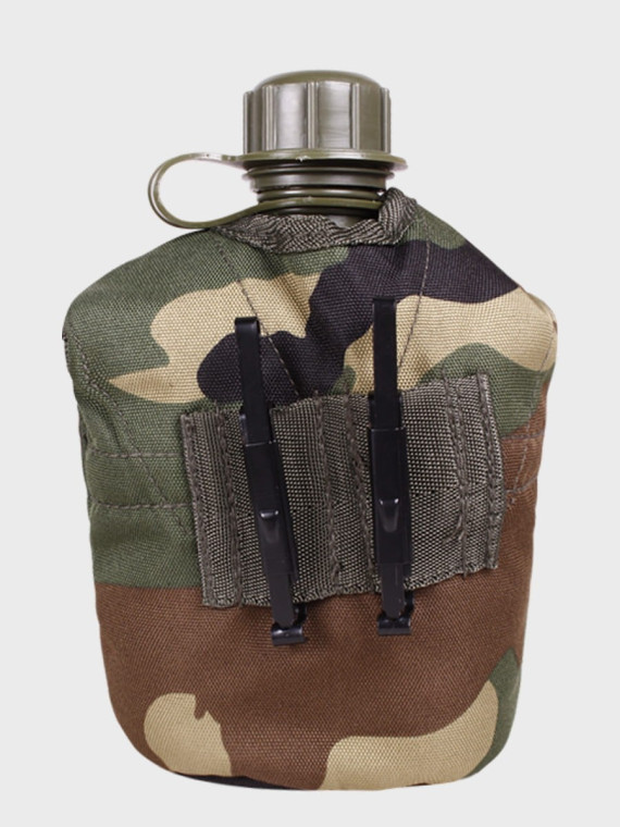 MIL-TEC MANIERKA WOJSKOWA Z KUBKIEM LC2 US 1L WOODLAND