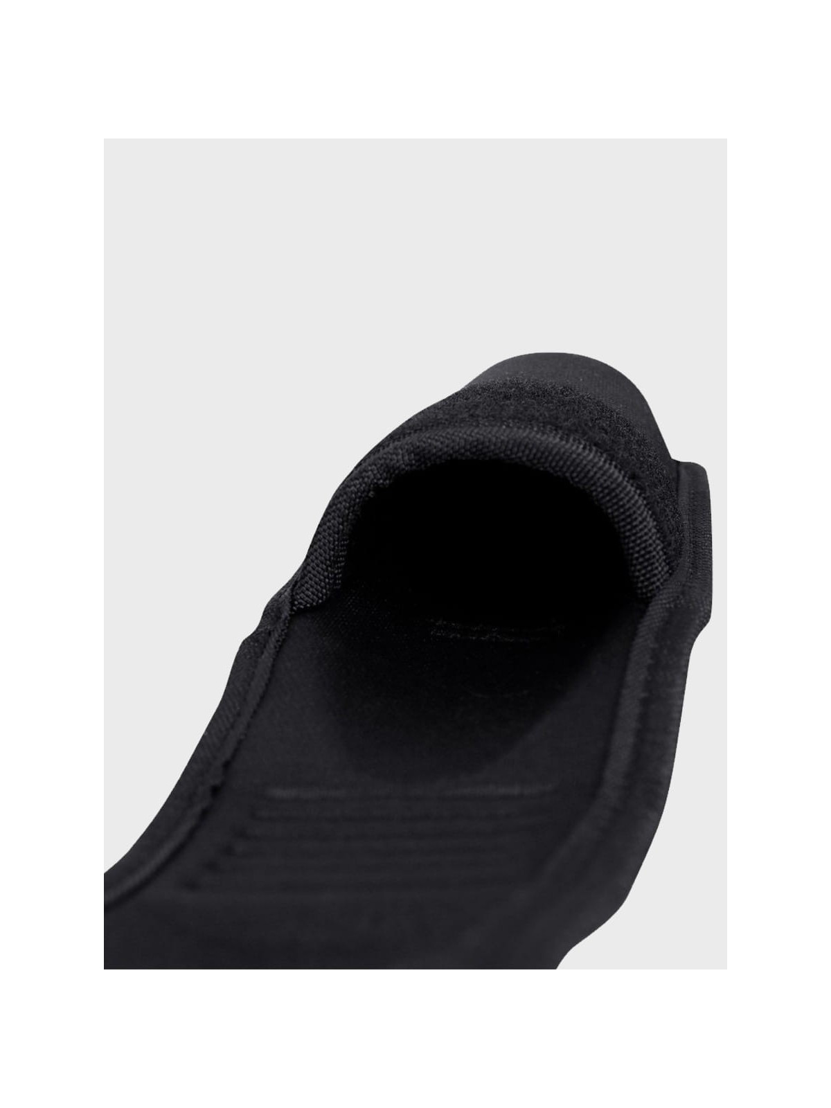 MIL-TEC KABURA ETUI NA GAZ 100ML CZARNY