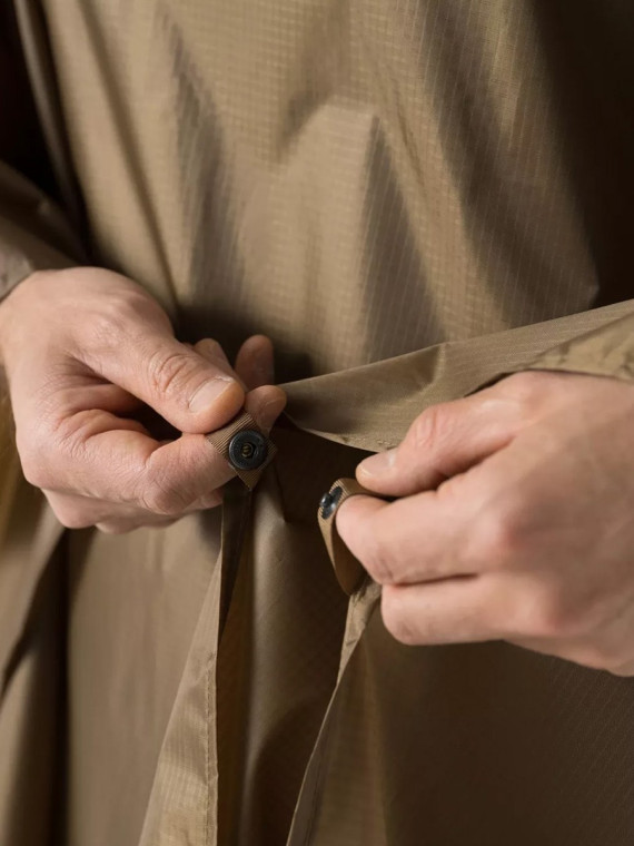 HELIKON-TEX Peleryna Przeciwdeszczowa Poncho Lightweight Coyote