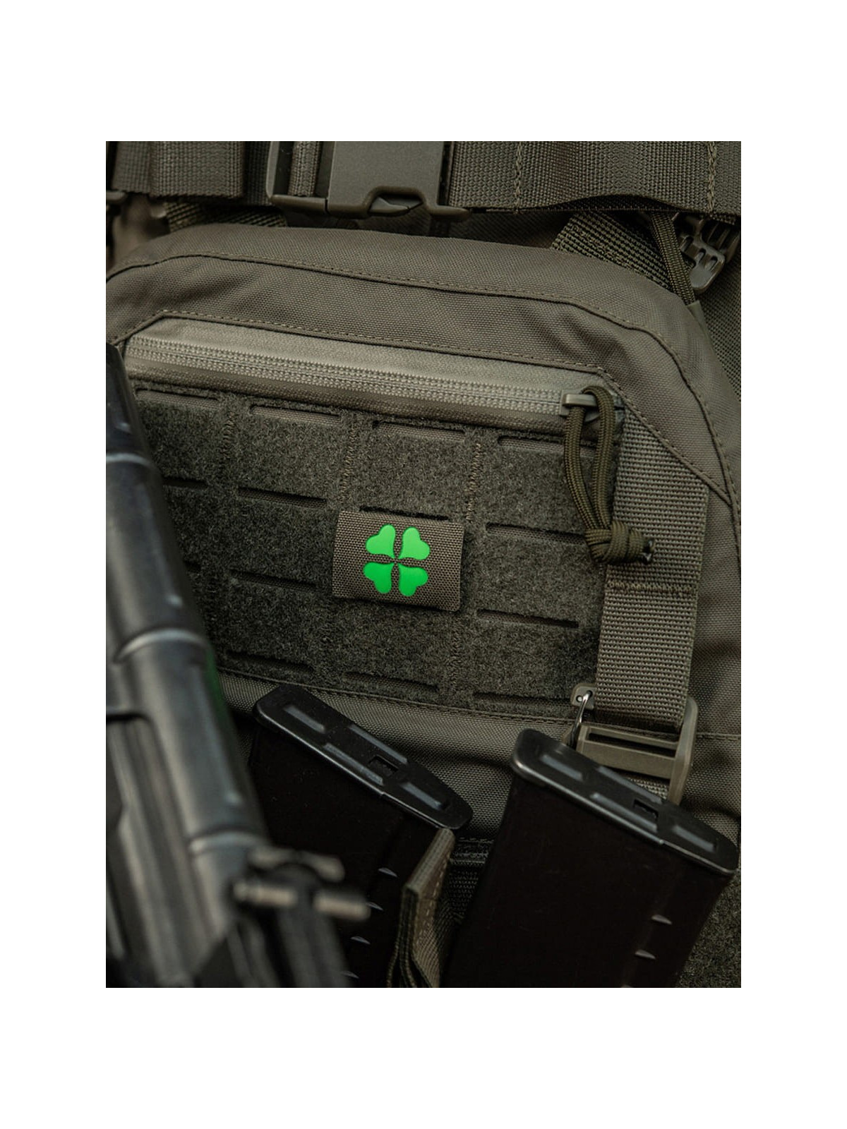 M-TAC Naszywka koniczyna czterolistna MOLLE cordura laser cut fluorescencyjna oliwkowa