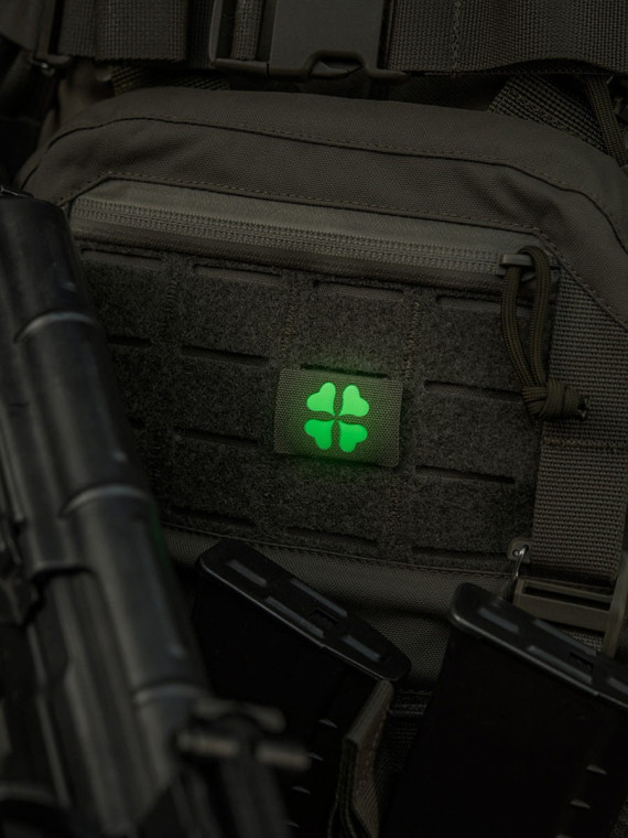 M-TAC Naszywka koniczyna czterolistna MOLLE cordura laser cut fluorescencyjna oliwkowa