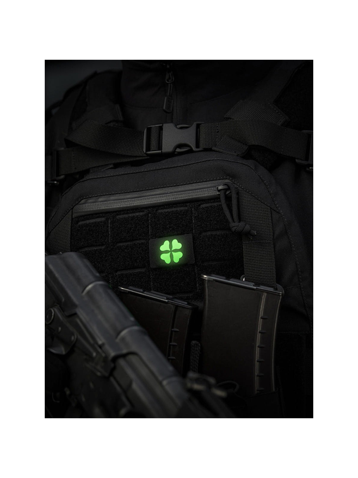 M-TAC Naszywka koniczyna czterolistna MOLLE cordura laser cut fluorescencyjna czarna