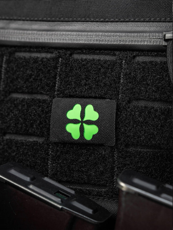 M-TAC Naszywka koniczyna czterolistna MOLLE cordura laser cut fluorescencyjna czarna