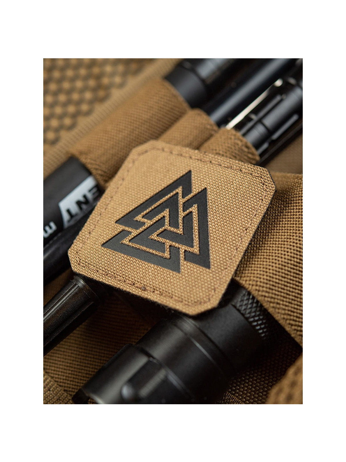 M-TAC NASZYWKA Valknut Laser Cut 4,5 x 4,5 cm Coyote-czarna