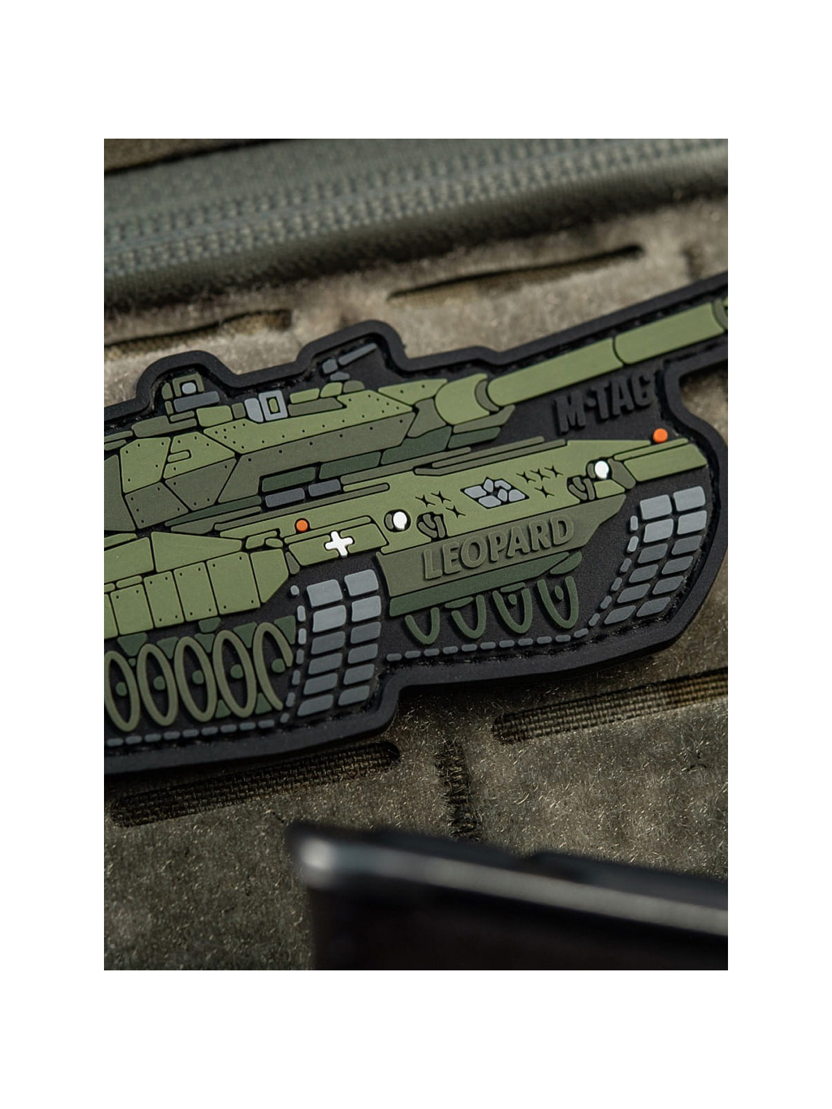 M-TAC Naszywka 3D Czołg Leopard 2 PVC 9,5 x 4,5 cm Oliwkowa