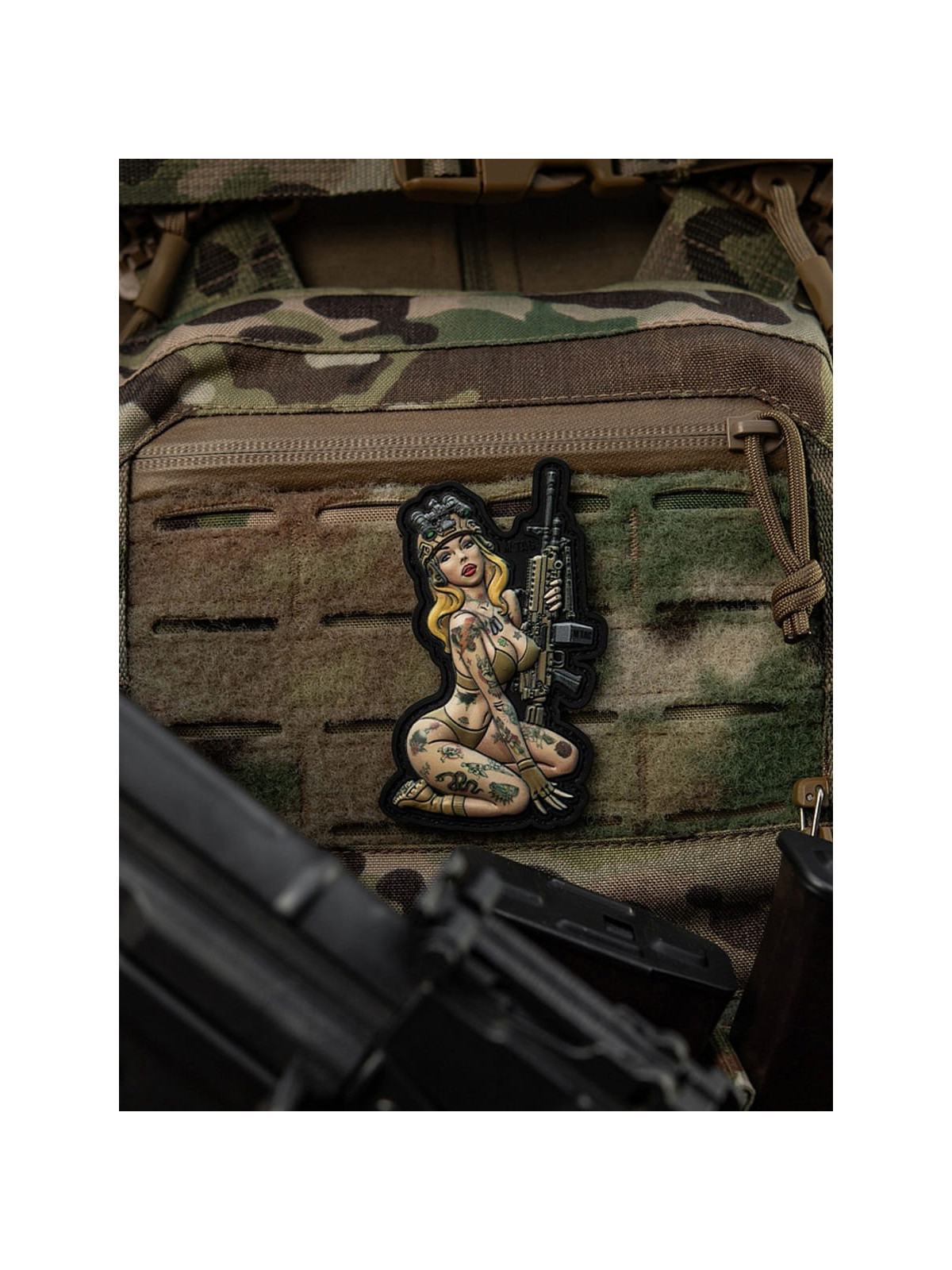 M-TAC Naszywka Tactital Girl Nr5 Hooligan PVC 8,7 x 5 cm