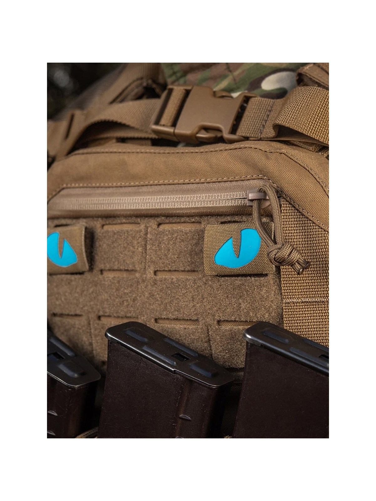 M-TAC Naszywka Tiger Eyes LC PARA Coyote - Oczy niebieskie