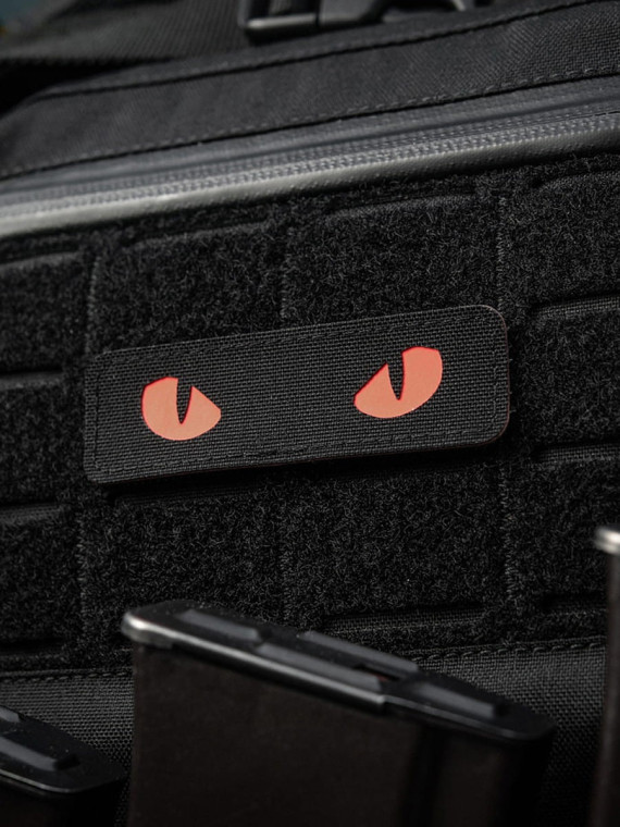 M-TAC Naszywka Kocie Oczy CAT EYES LASER Cut Czarno-czerwona Fluorescencyjna