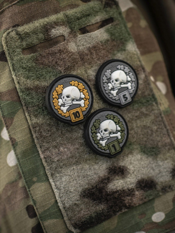 M-TAC Naszywka Frag 10 PVC Czarno-złota