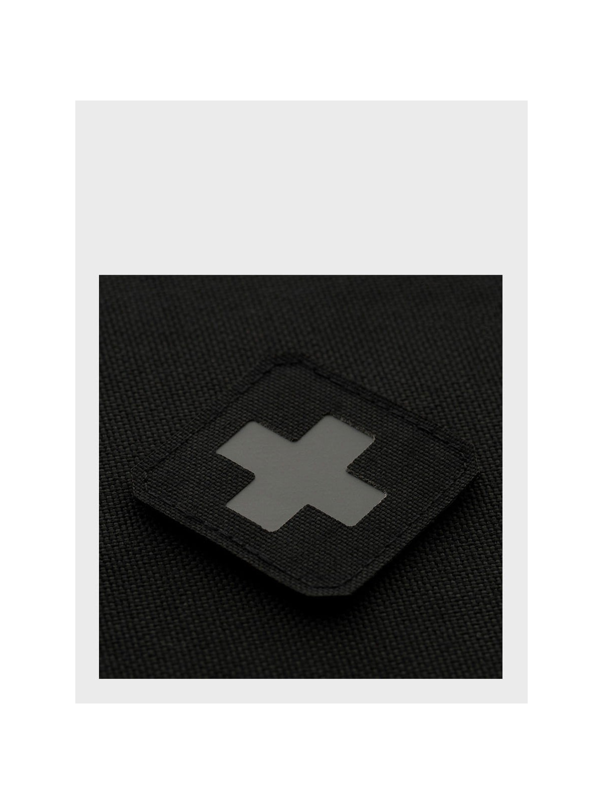 M-TAC Naszywka Medic Cross Laser Cut Czarno-szara
