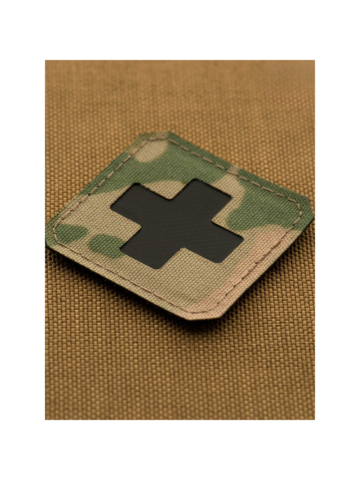 M-TAC Naszywka Medic Cross Laser Cut Multicam-czarny
