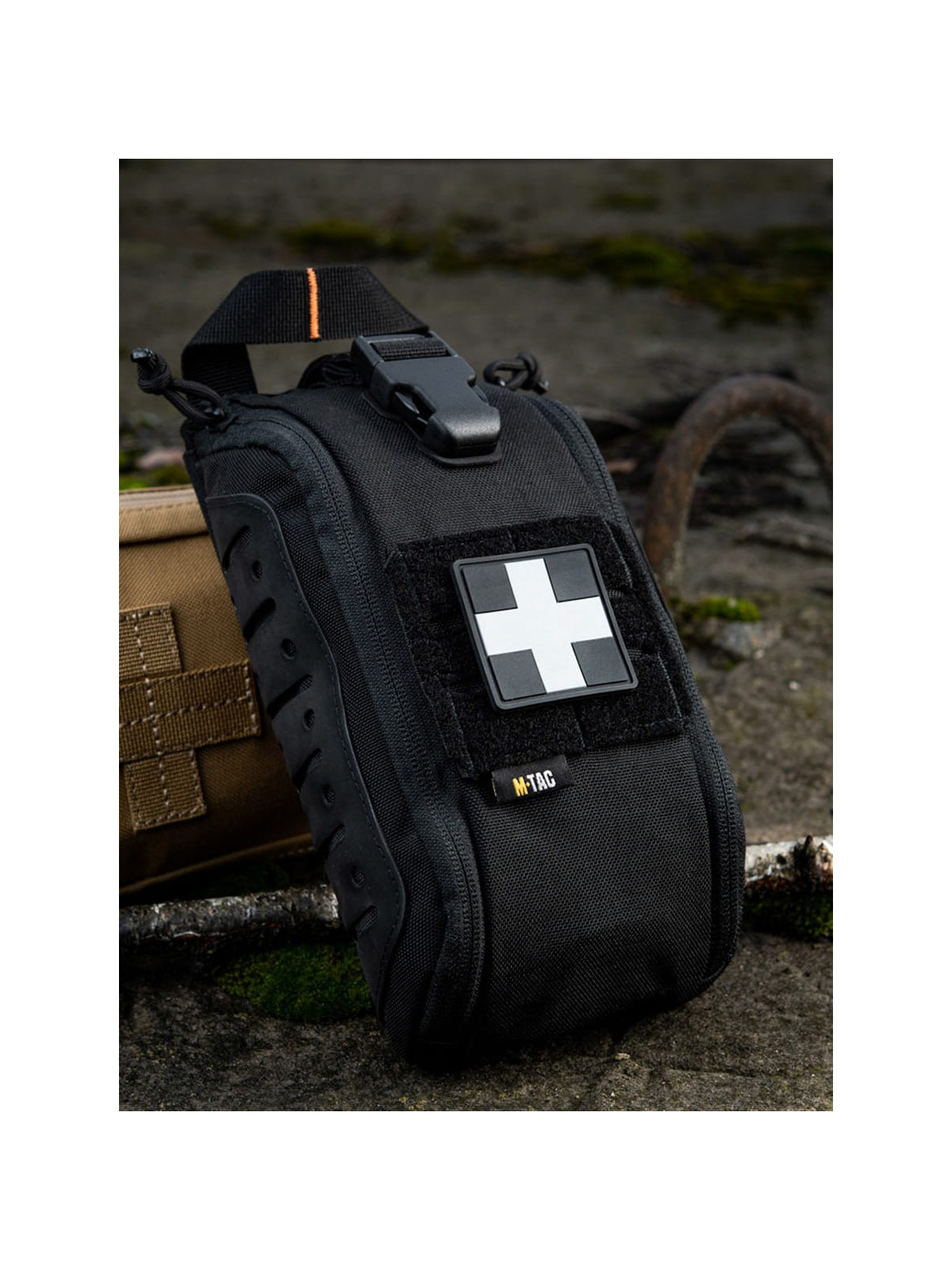 M-TAC Naszywka 3D Medic Cross Square PVC Czarno-szara