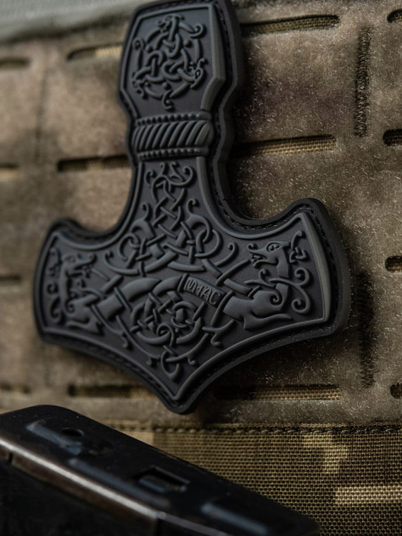 M-TAC NASZYWKA 3D MJÖLNIR MŁOT THORA DUŻA PVC SZARA