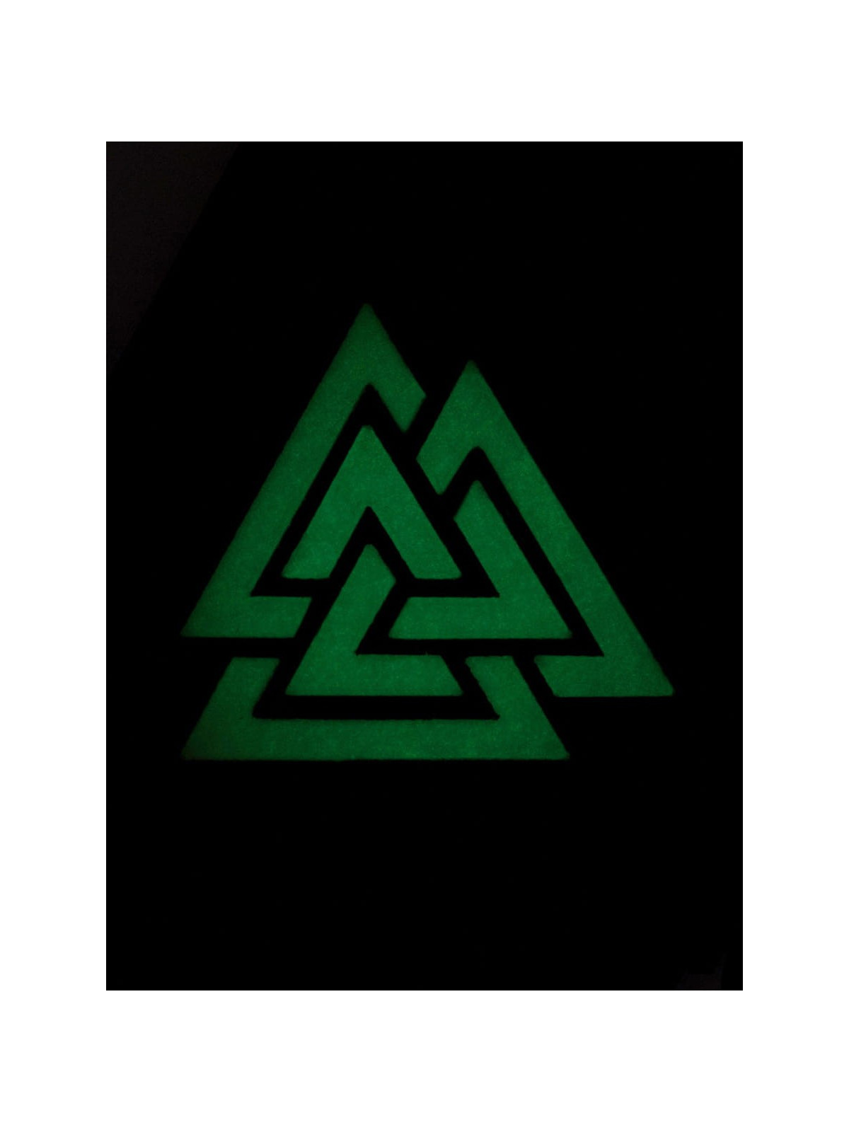 M-TAC NASZYWKA VALKNUT POZIOMA LASER CUT CZARNA/FLUORESCENCYJNA