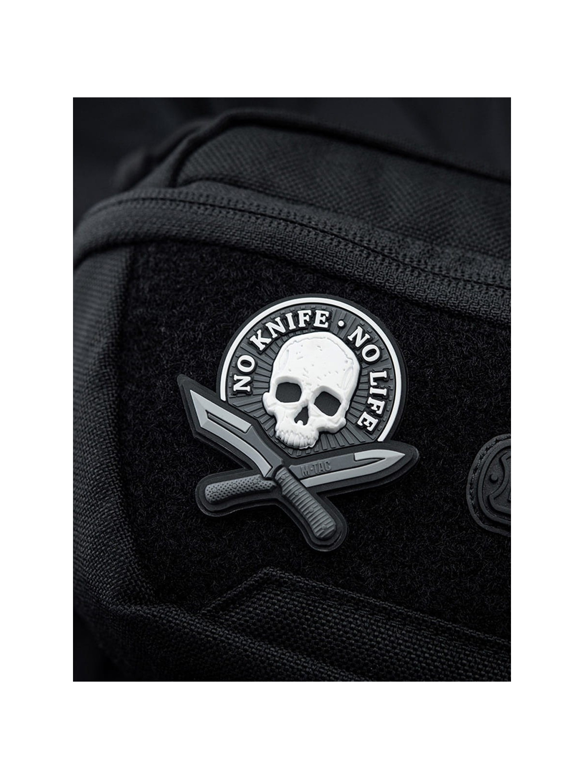 M-TAC Naszywka 3D No Knife No Life PVC Czarno-Biała