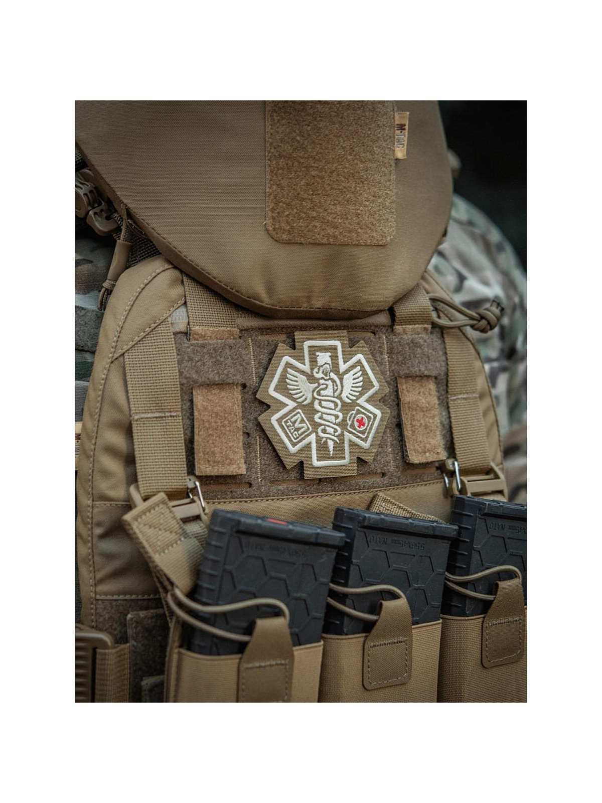M-TAC NASZYWKA PARAMEDIC HAFTOWANA COYOTE
