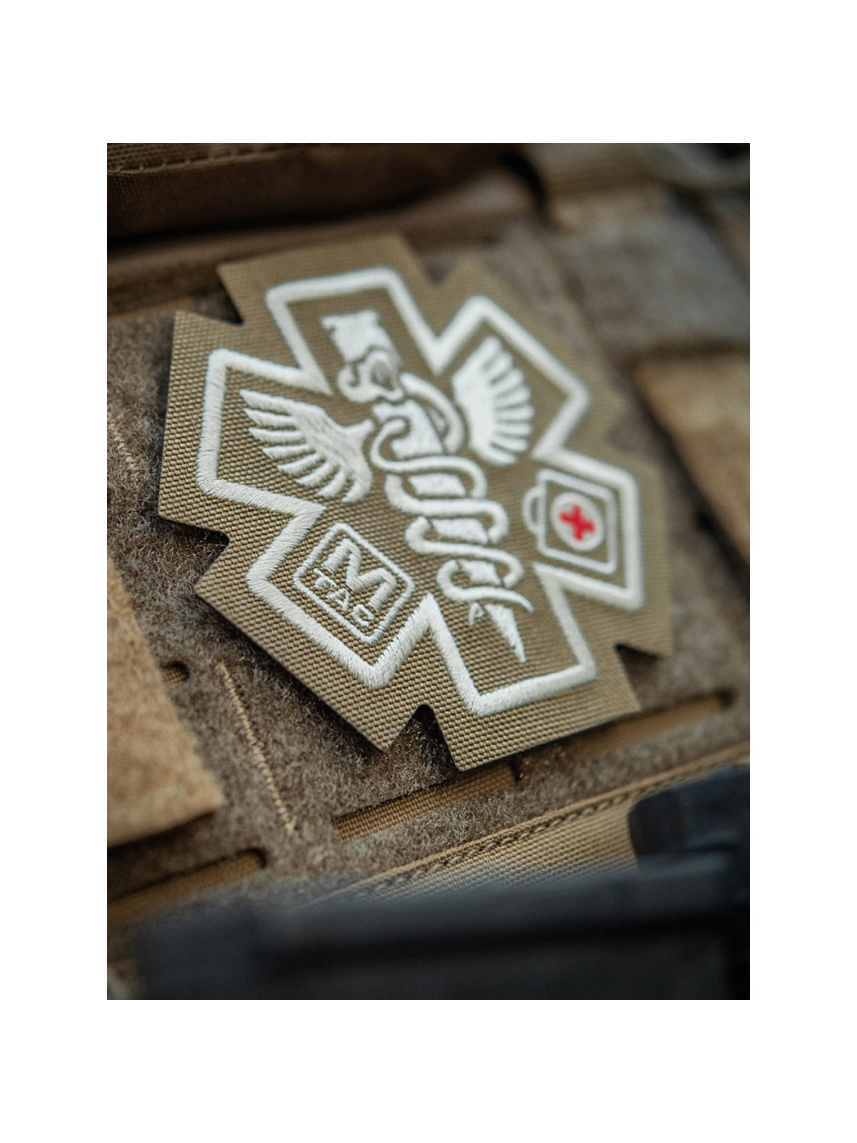 M-TAC NASZYWKA PARAMEDIC HAFTOWANA COYOTE