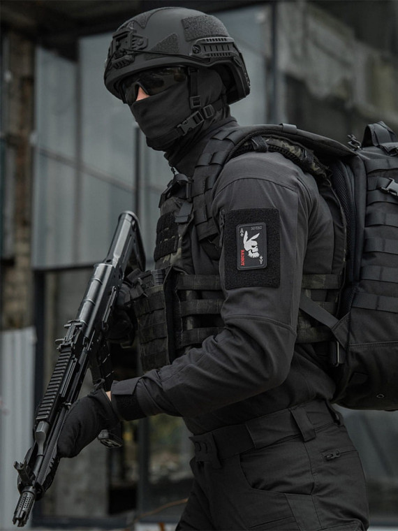 M-TAC NASZYWKA BAD BOY HAFTOWANA CZARNA