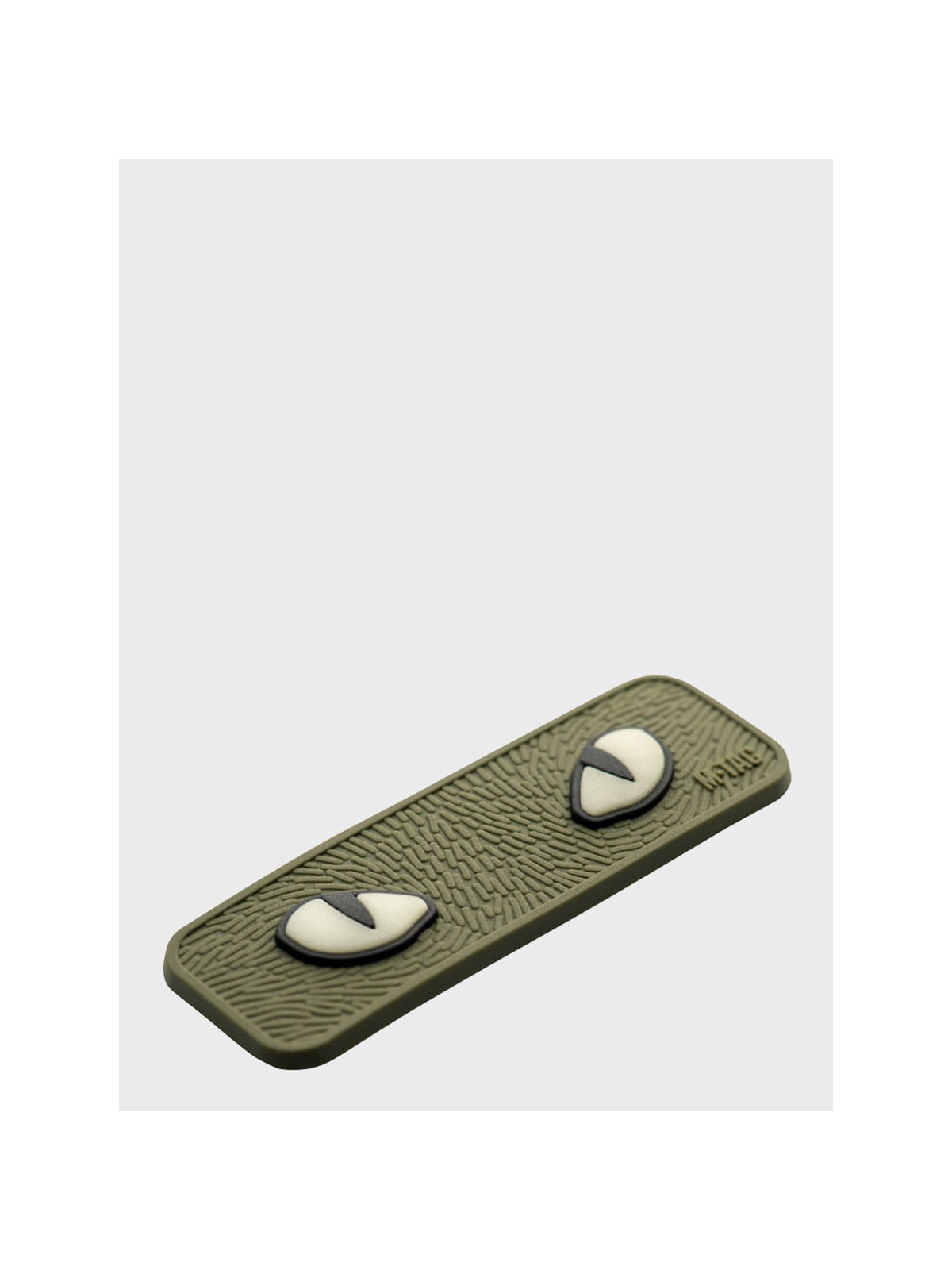 M-TAC NASZYWKA CAT EYES 3D PVC OLIWKOWA FLUORESCENCYJNA