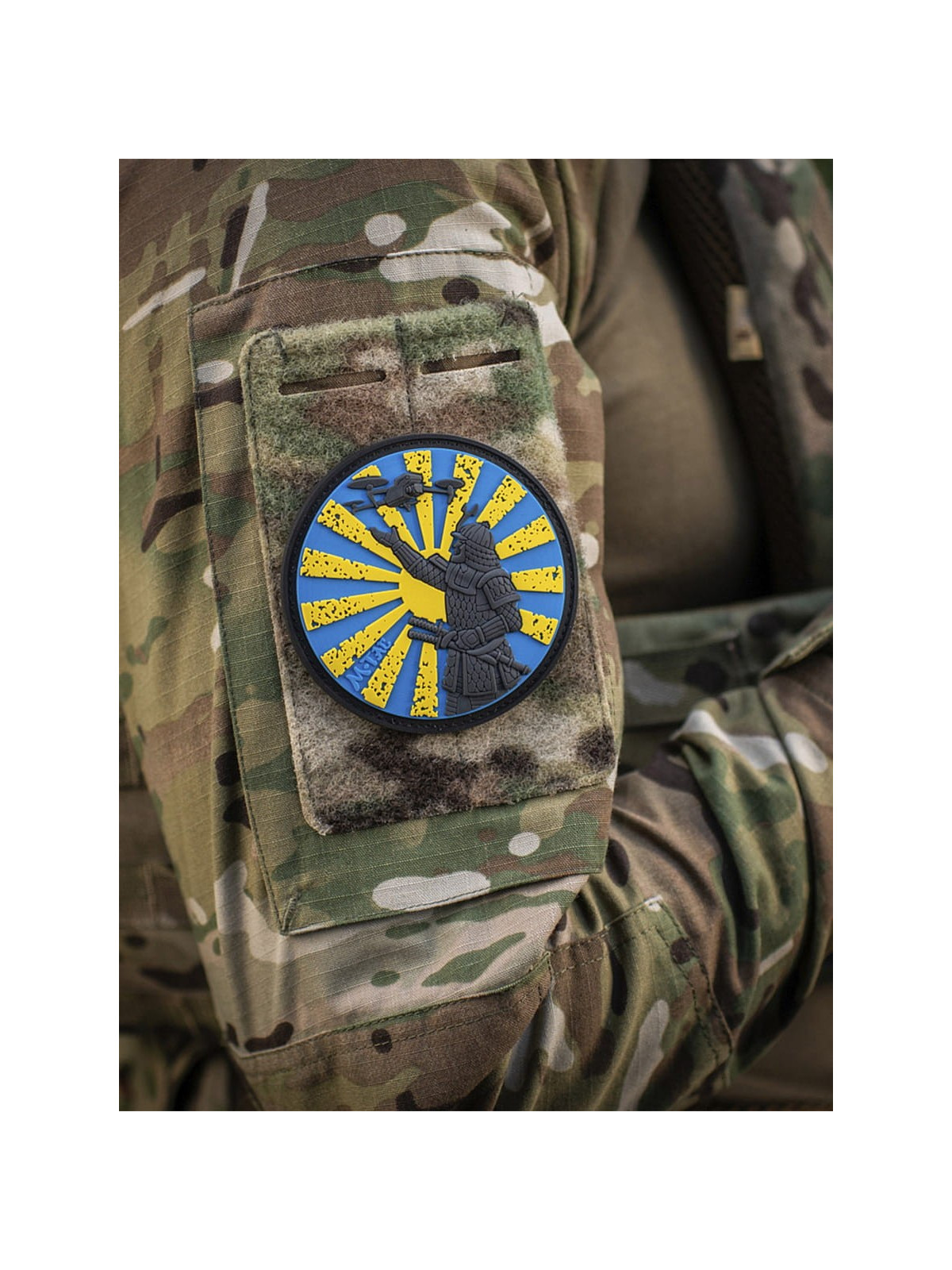 M-TAC NASZYWKA DROGA SAMURAJA PVC 9 cm NIEBIESKO-ŻÓŁTA