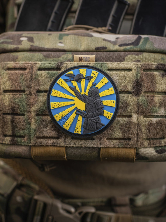 M-TAC NASZYWKA DROGA SAMURAJA PVC 9 cm NIEBIESKO-ŻÓŁTA