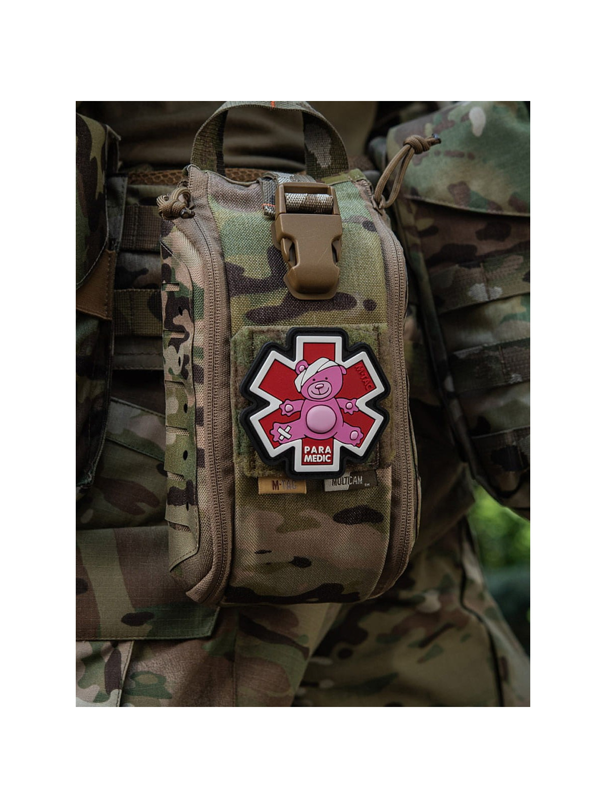 M-TAC Naszywka 3D Paramedic Miś PVC Różowa
