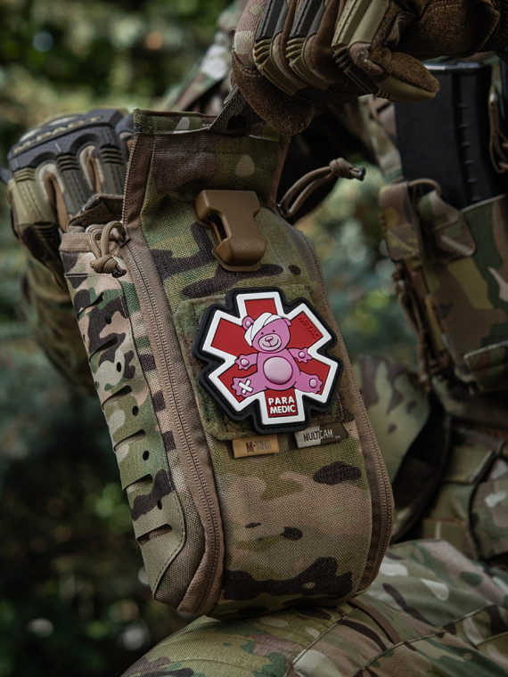M-TAC Naszywka 3D Paramedic Miś PVC Różowa