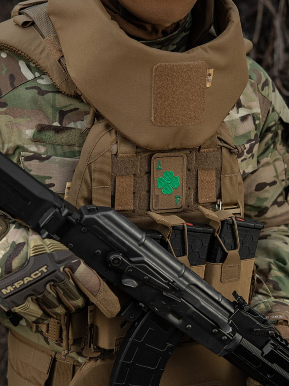 M-TAC Naszywka Szczęśliwa Karta Haftowana Coyote