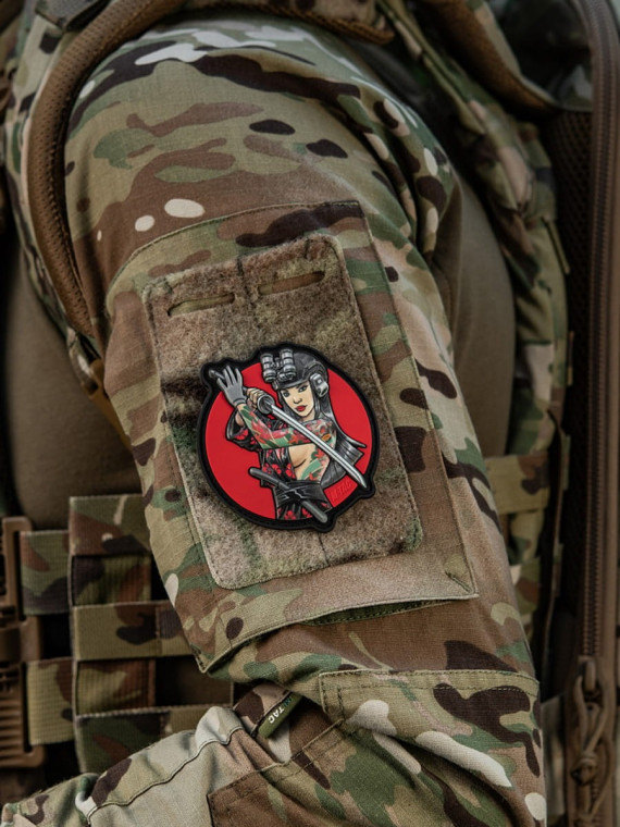 M-TAC Naszywka 3D Tactical Girl No.3 Yakuza Tatuaż Czerwony PVC