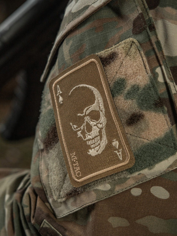 M-TAC NASZYWKA FACE OF WAR CZASZKA HAFTOWANA RZEP COYOTE