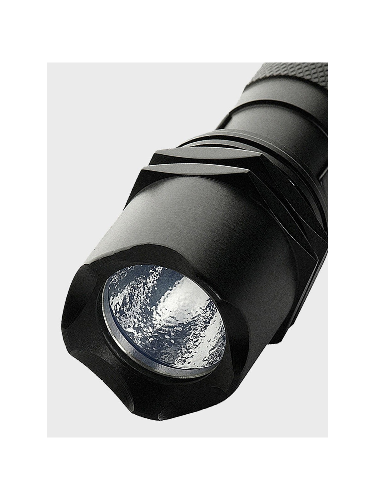 M-TAC LATARKA RĘCZNA 250 LUMENÓW M22-C KLIPS
