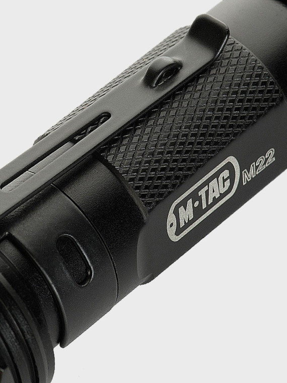 M-TAC LATARKA RĘCZNA 250 LUMENÓW M22-C KLIPS