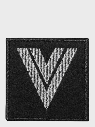 EMBLEMAT NA BERET STARSZY SIERŻANT CZARNY