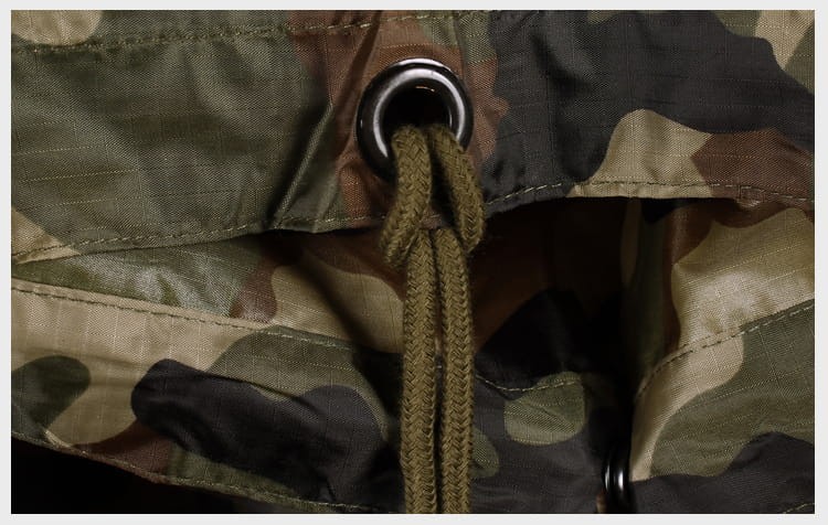 mil-tec_poncho_woodland_galeria_06.jpg
