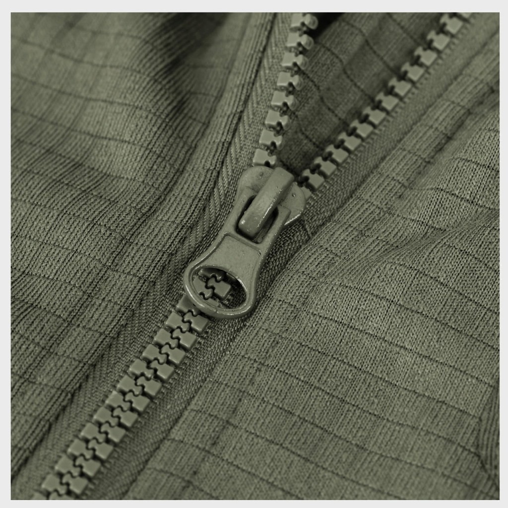 MFH-BLUZA-TAKTYCZNA-TERMOAKTYWNA-US-OLIVE-XXL-Dekolt-stojka.jpg