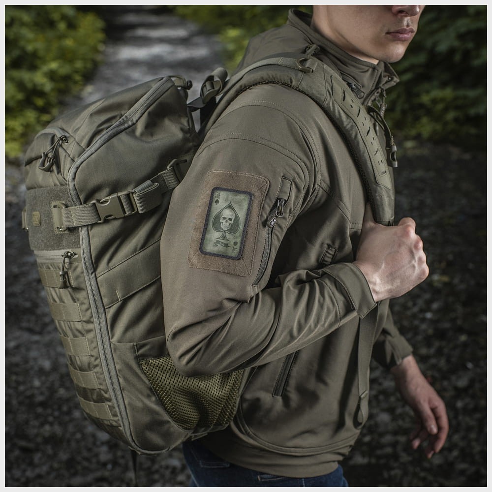 M-Tac-naszywka-Ace-of-Spades-Ranger-Green_Black_galeria_03.jpg